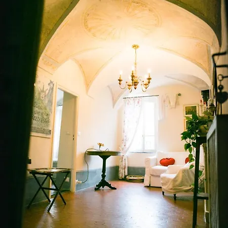 Bb Le Gemme Bed & Breakfast Dolceacqua Exterior photo