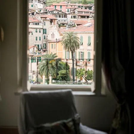 Bb Le Gemme Bed & Breakfast Dolceacqua Exterior photo